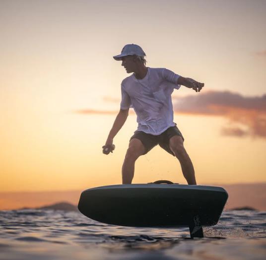 Comparing Electric Hydrofoil Boards: What to Look For?